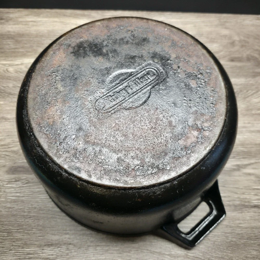 Kirby & Allen Dutch Oven With Self Basting Lid - 10
